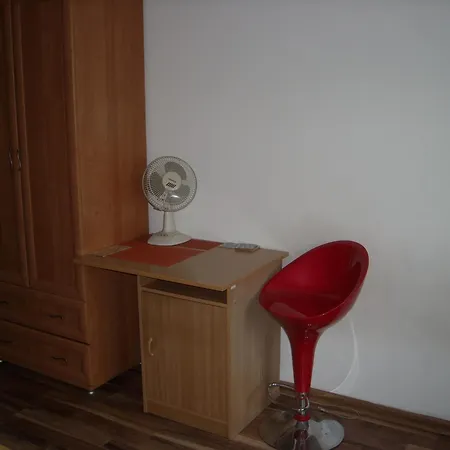 Samodzielny pokój 2 osobowy (niezależne wejście)-3